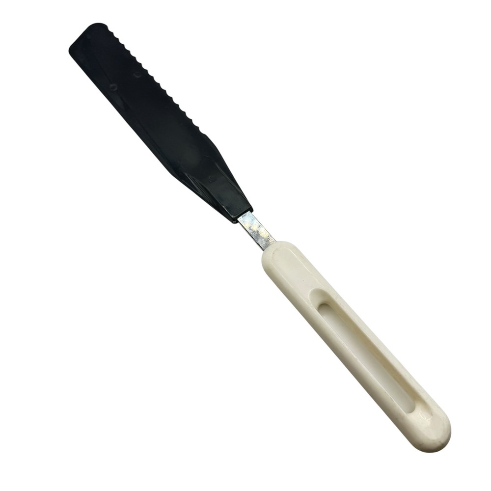 Vintage Bonny USA Nylon Pie Server Cake Cutter Black Serrated Cream Handle MCM